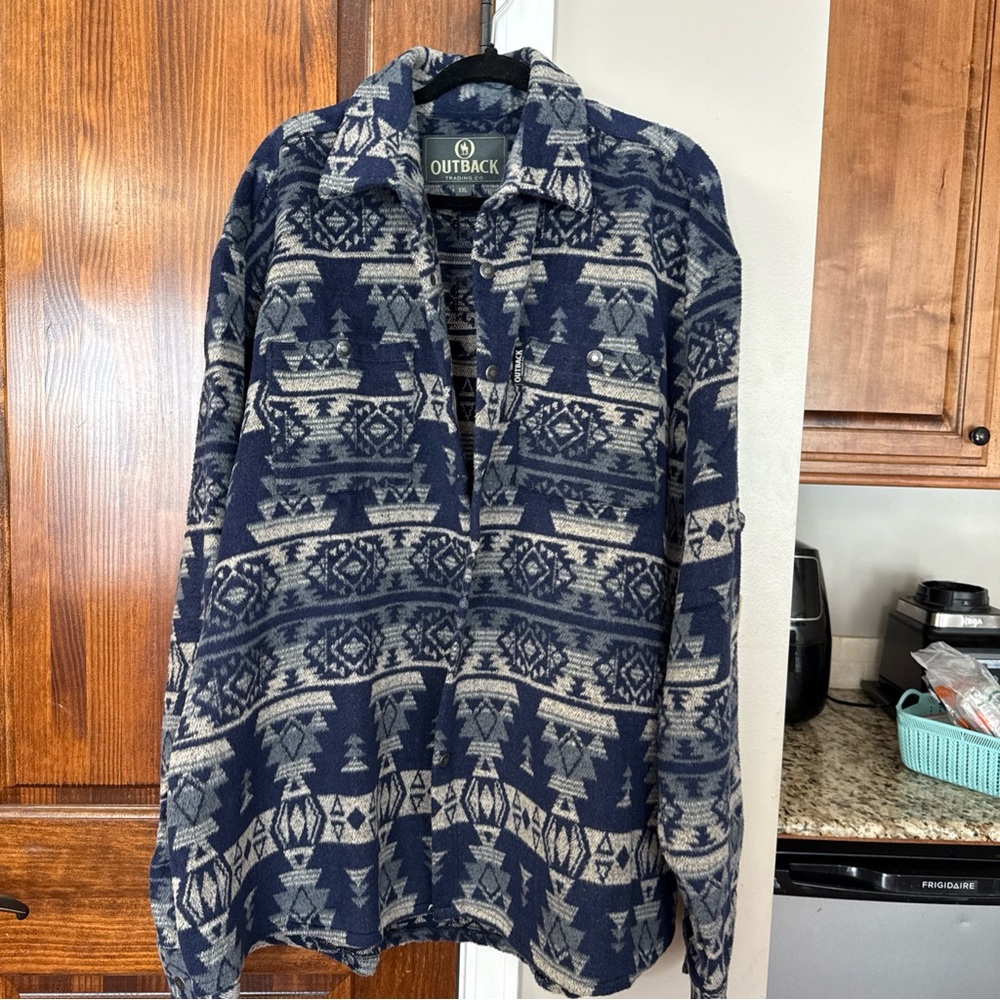 Outback Navy and Gray Patterned Shirt Jacket